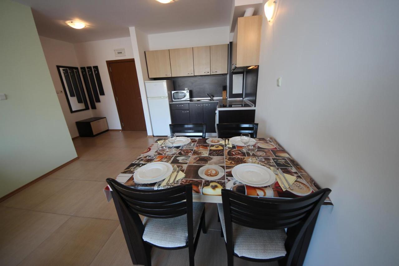 Menada Grand Kamelia Apartments Sunny Beach Cameră foto