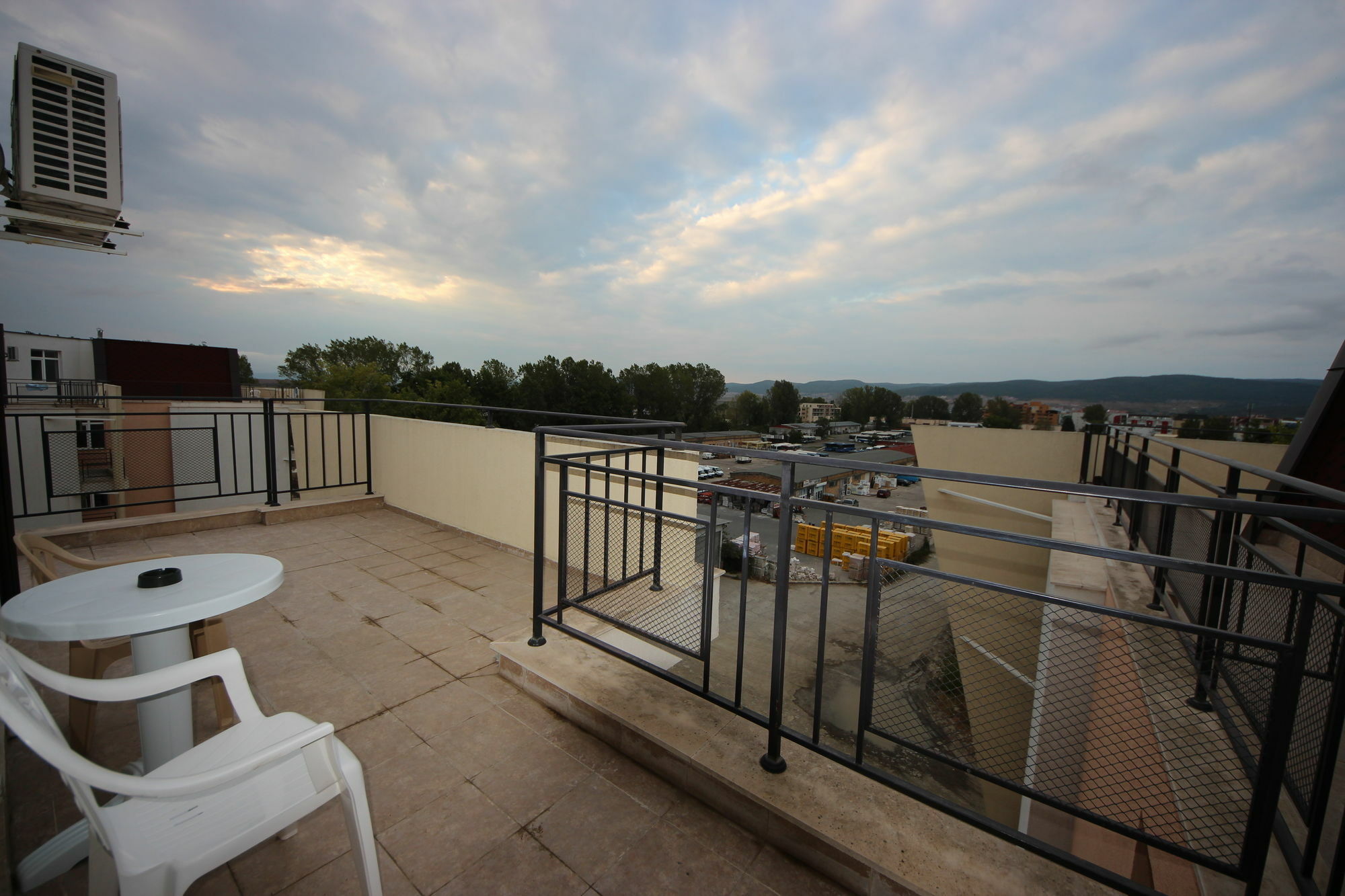 Menada Grand Kamelia Apartments Sunny Beach Exterior foto