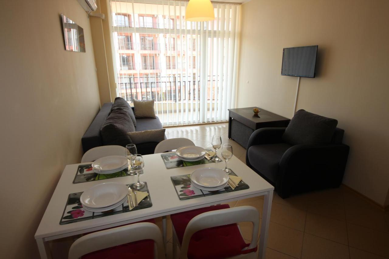 Menada Grand Kamelia Apartments Sunny Beach Cameră foto